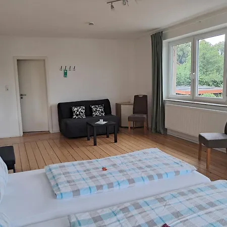 Gaestehaus Lassbruch فندق مبيت وإفطار Extertal