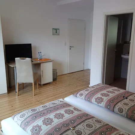 فندق مبيت وإفطار Gaestehaus Lassbruch