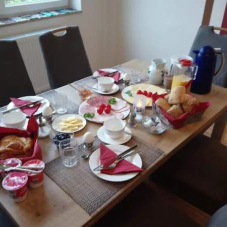 فندق مبيت وإفطار Gaestehaus Lassbruch 3*