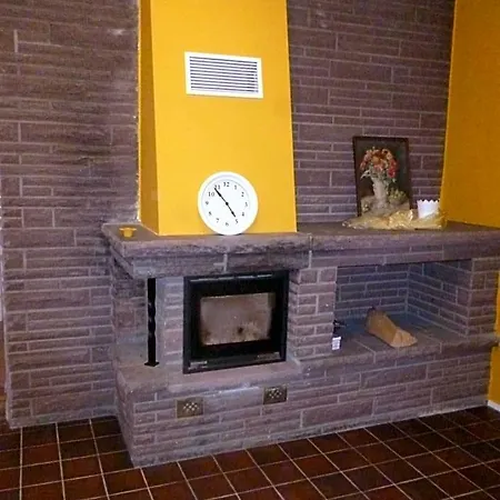Gaestehaus Lassbruch Bed & Breakfast 3*