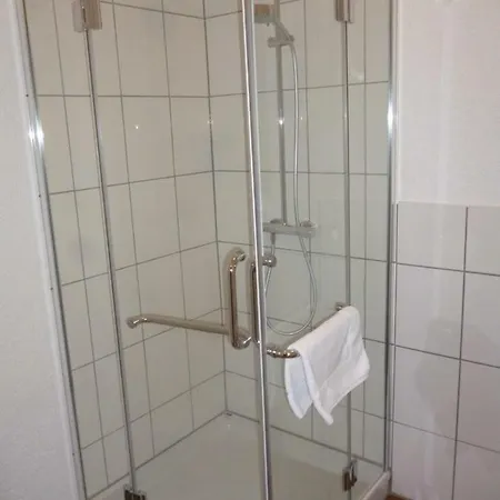 فندق مبيت وإفطار Gaestehaus Lassbruch 3*