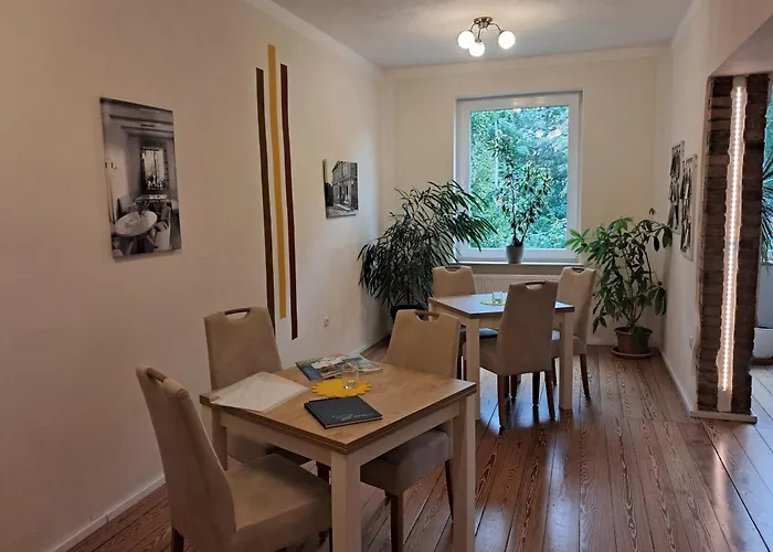 拉布郎池住宿加早餐旅馆 住宿加早餐酒店 3*