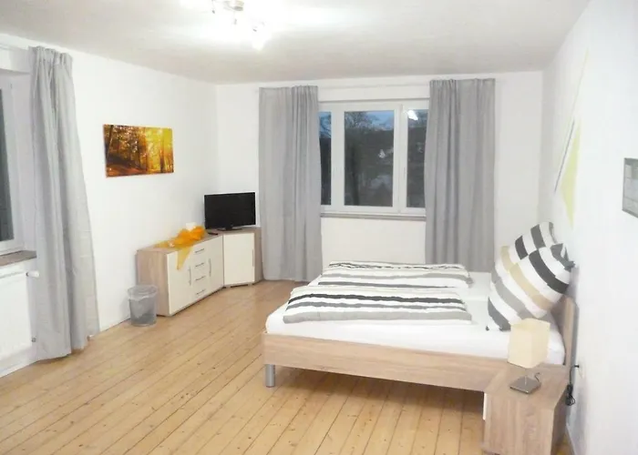 Gaestehaus Lassbruch Bed & Breakfast 3*